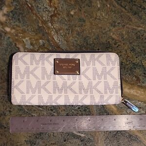 Michael Kors Cream and Gray Logo Wallet